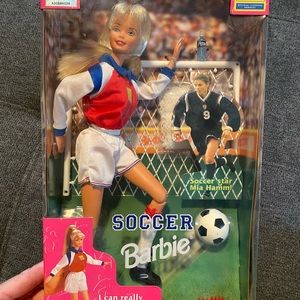 Barbie Mia Hamm Doll Collector